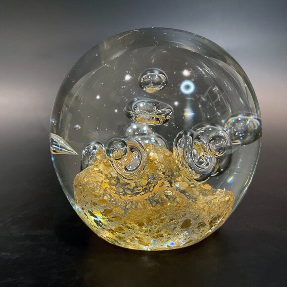 Vintage Glass Paperweight Clear Controlled Bubbles Gold Flecks 4"x4"x4" Da Vinci - Picture 1 of 6